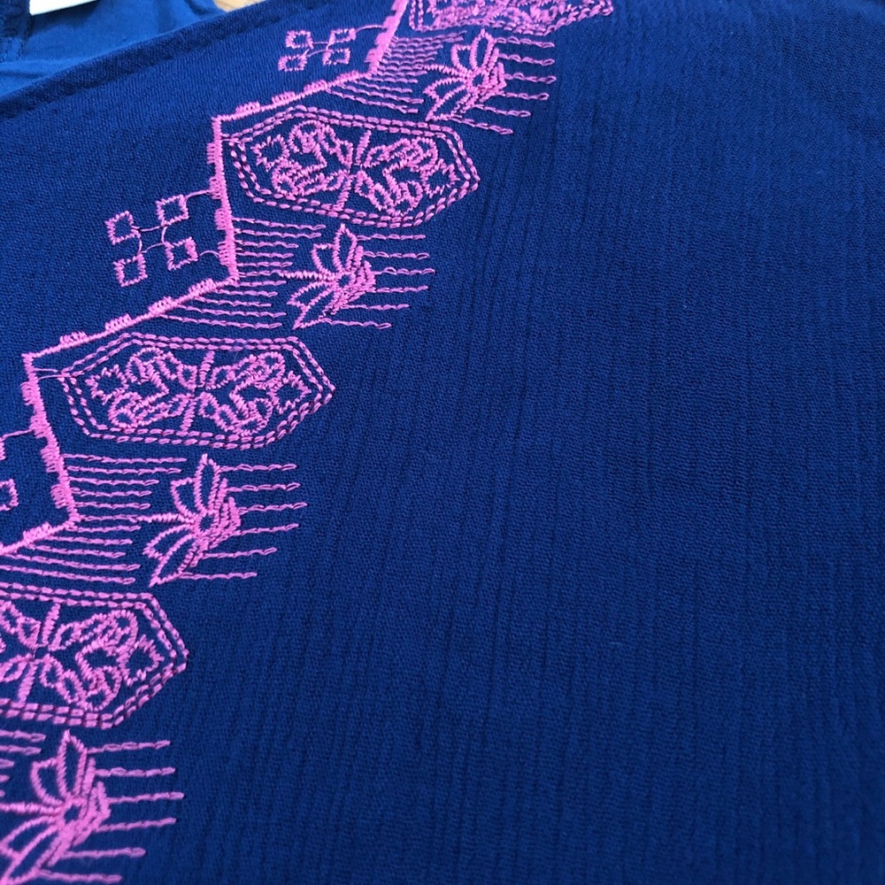 Francesca’s | Embroidered Tank Top - Picture 11 of 11